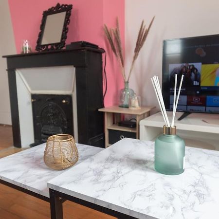 L'Emeraude, Proche Gare De Melun Apartment Екстериор снимка